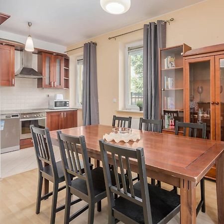 ורשה Chill Apartments Kluczborska Bemowo מראה חיצוני תמונה