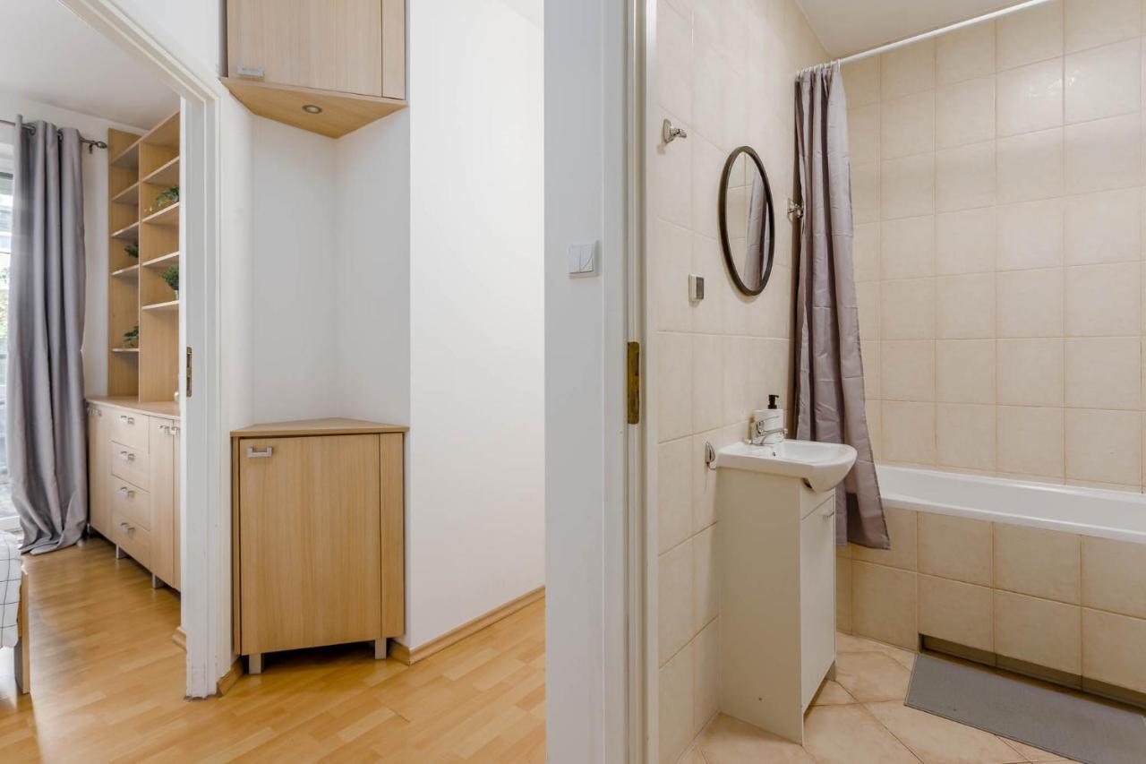 ורשה Chill Apartments Kluczborska Bemowo מראה חיצוני תמונה